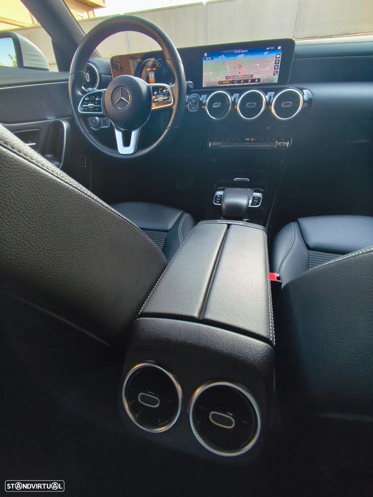Mercedes-Benz CLA 200 - 23