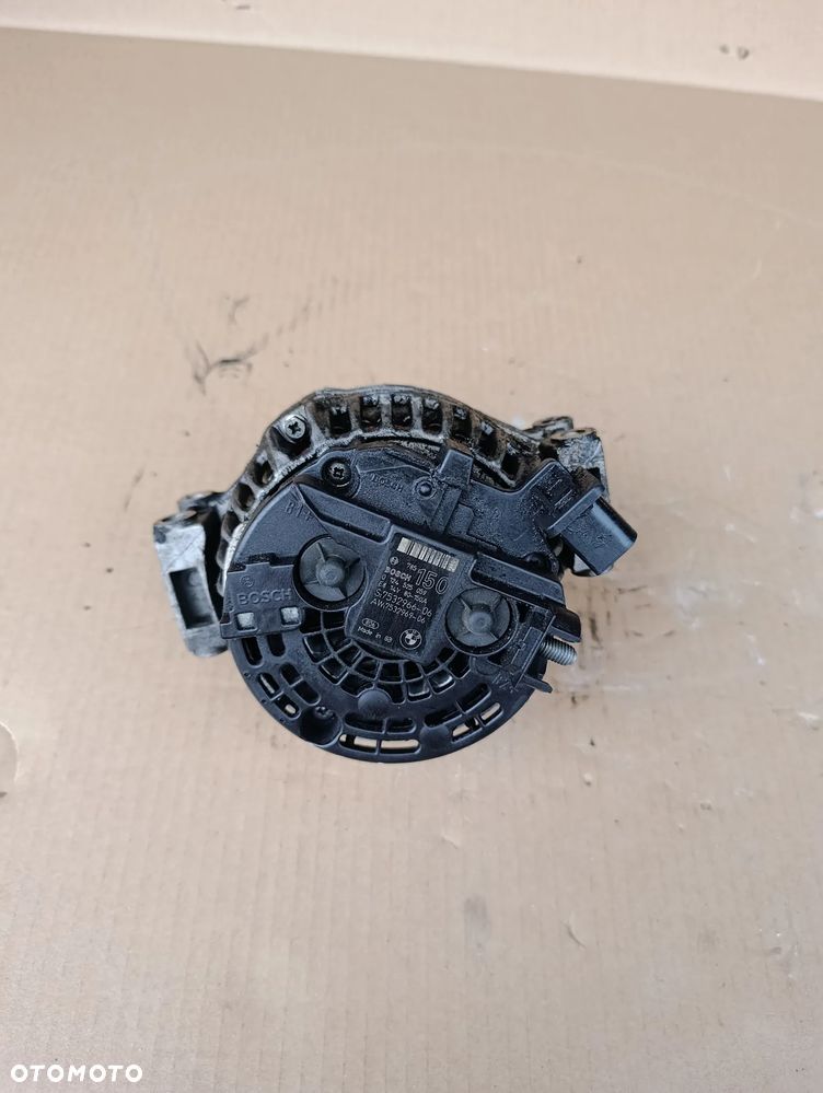 BMW 1 E87 2.0 B ALTERNATOR 14V 150A 7532966 0124525059 - 3