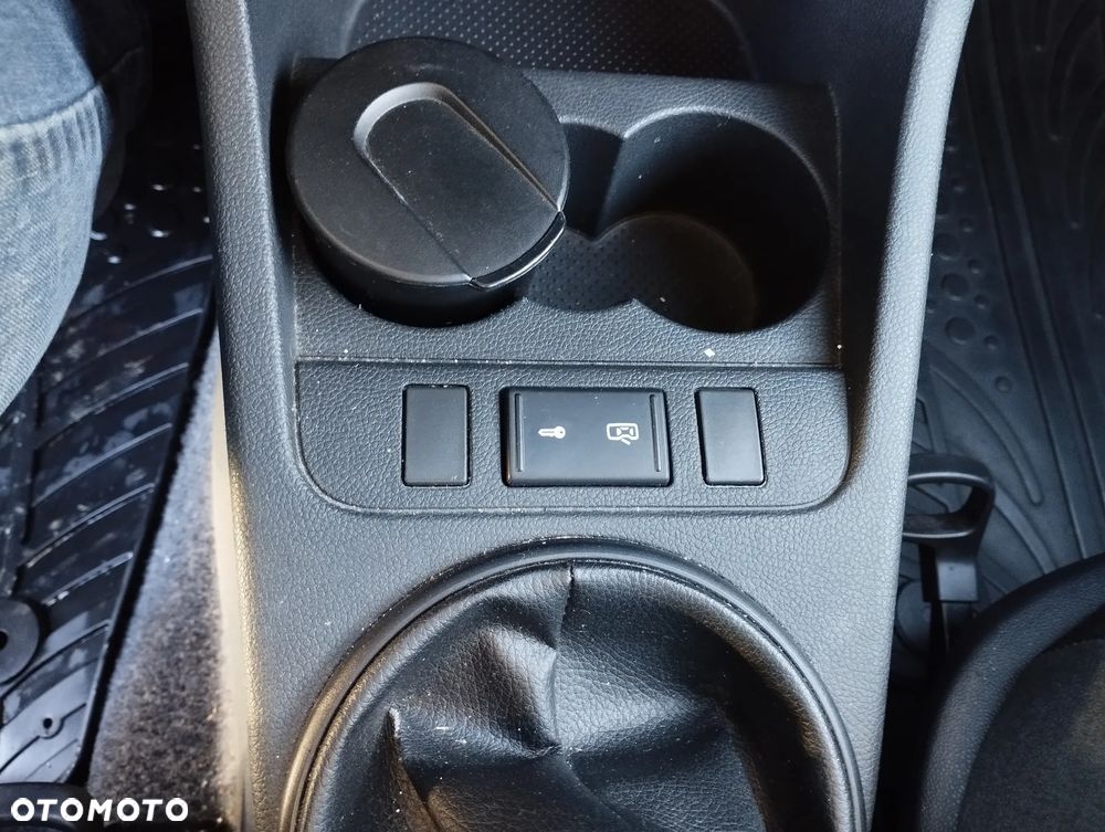 Skoda Fabia 1.4 16V Ambiente - 15