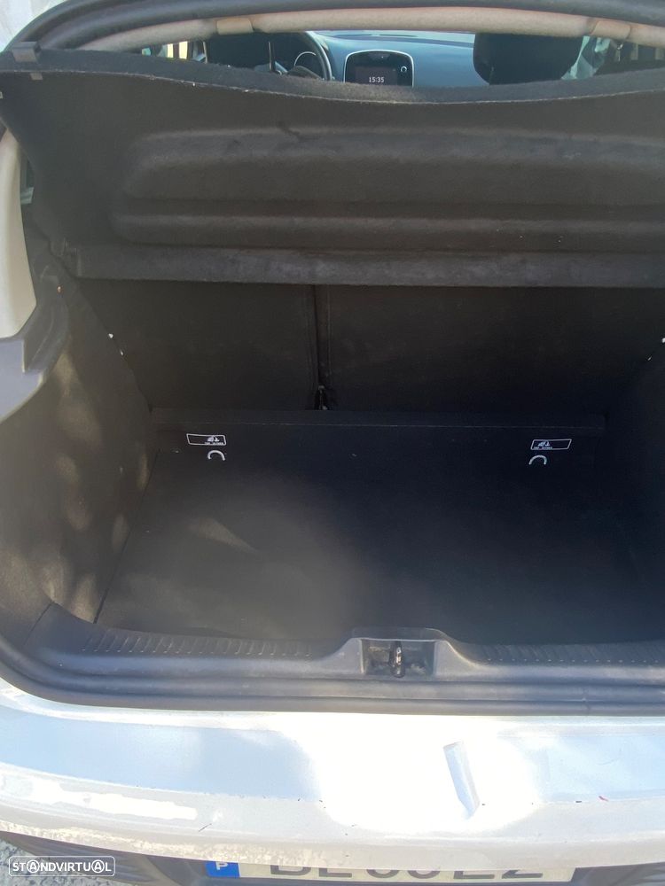 Renault Clio dCi 75 Stop & Start Expression - 6