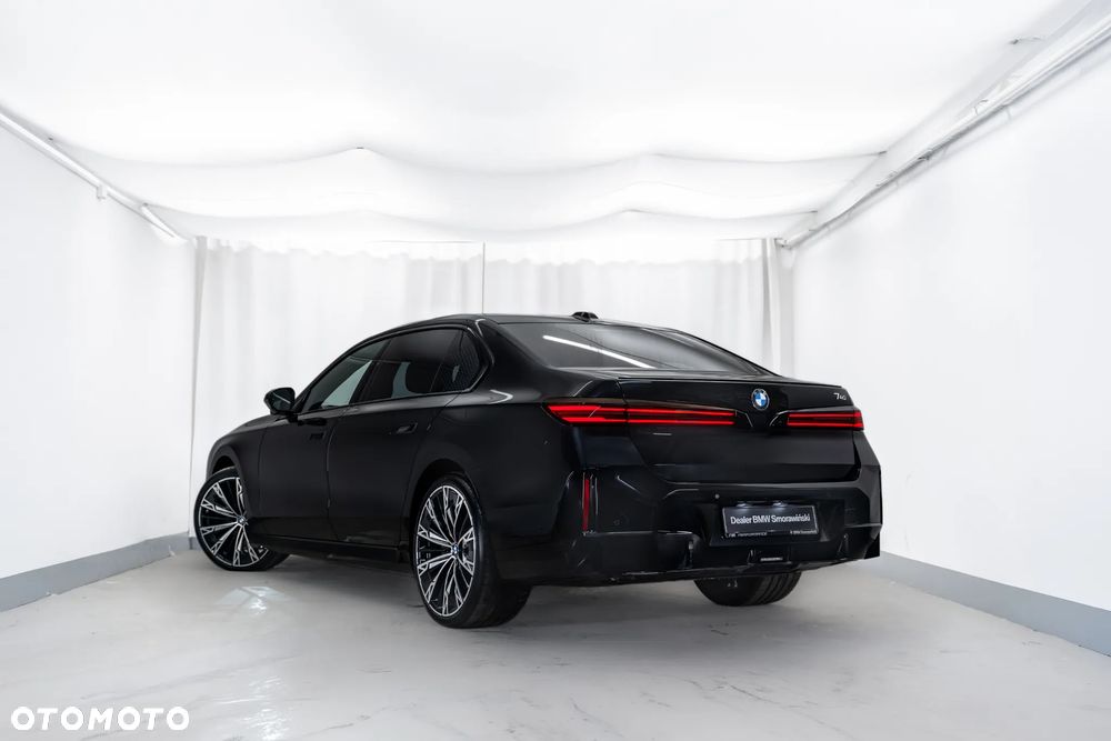 BMW Seria 7 - 5
