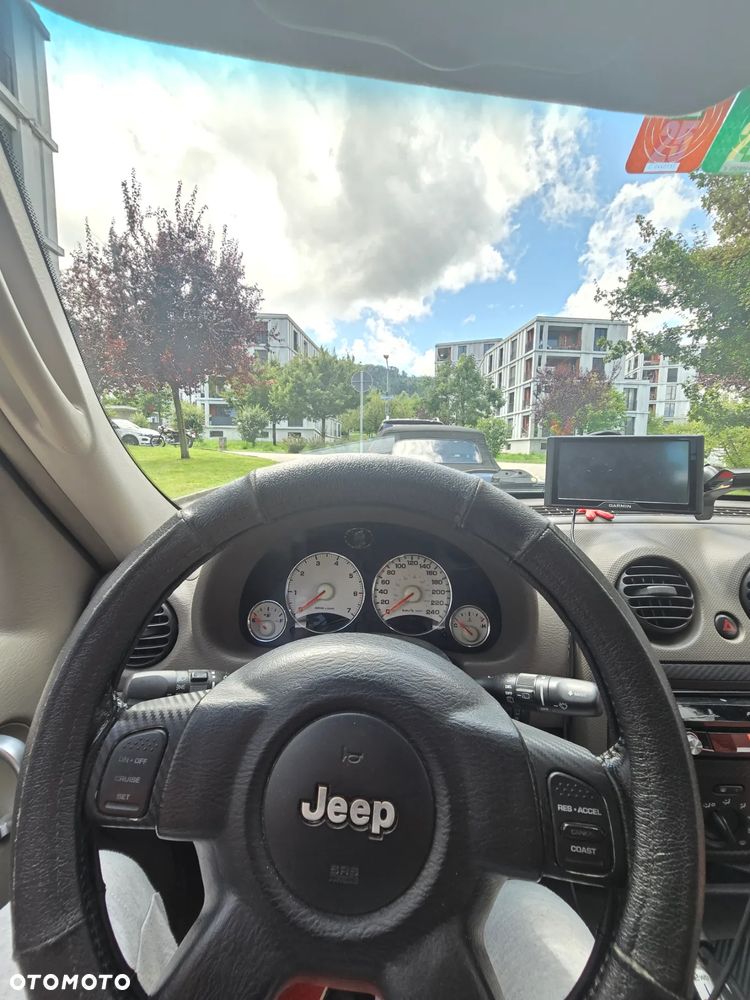 Jeep Cherokee 3.7L Limited - 13