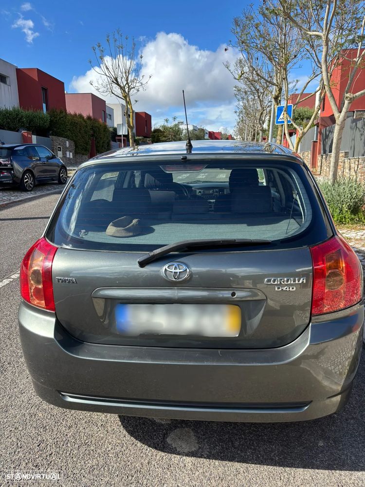 Toyota Corolla 2.0 D-4D Sol - 1
