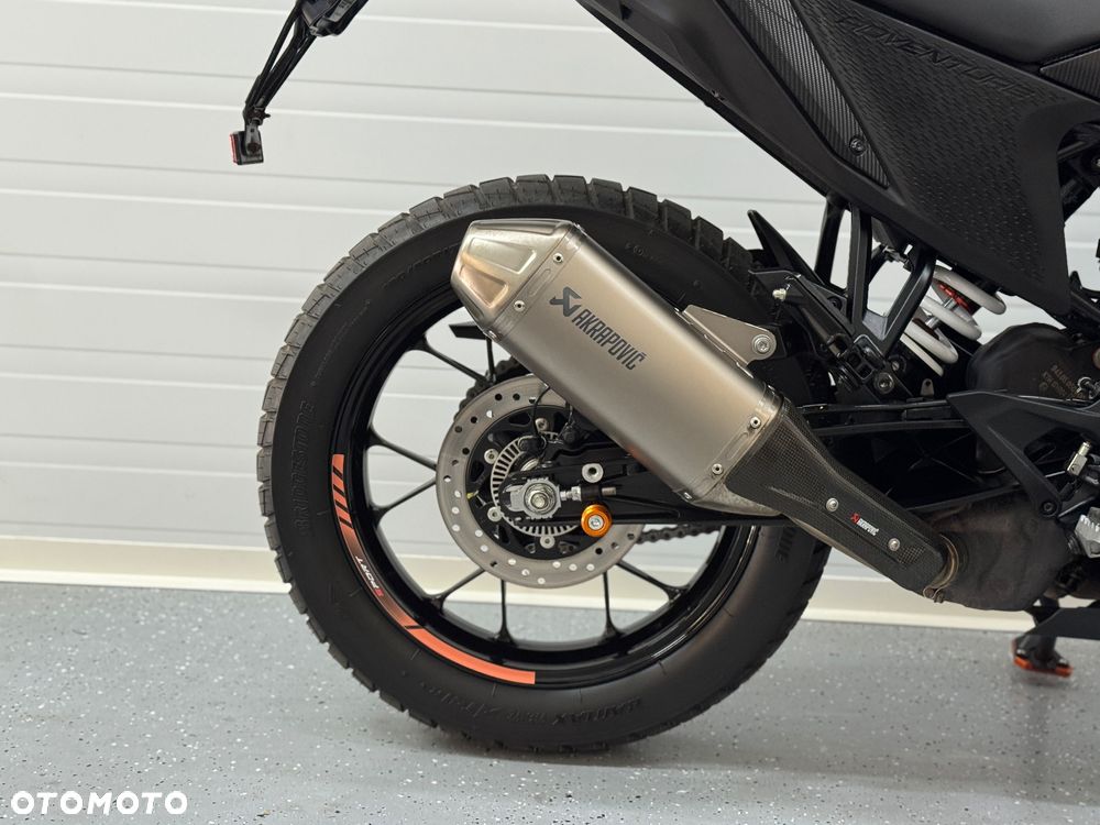 KTM Adventure - 6