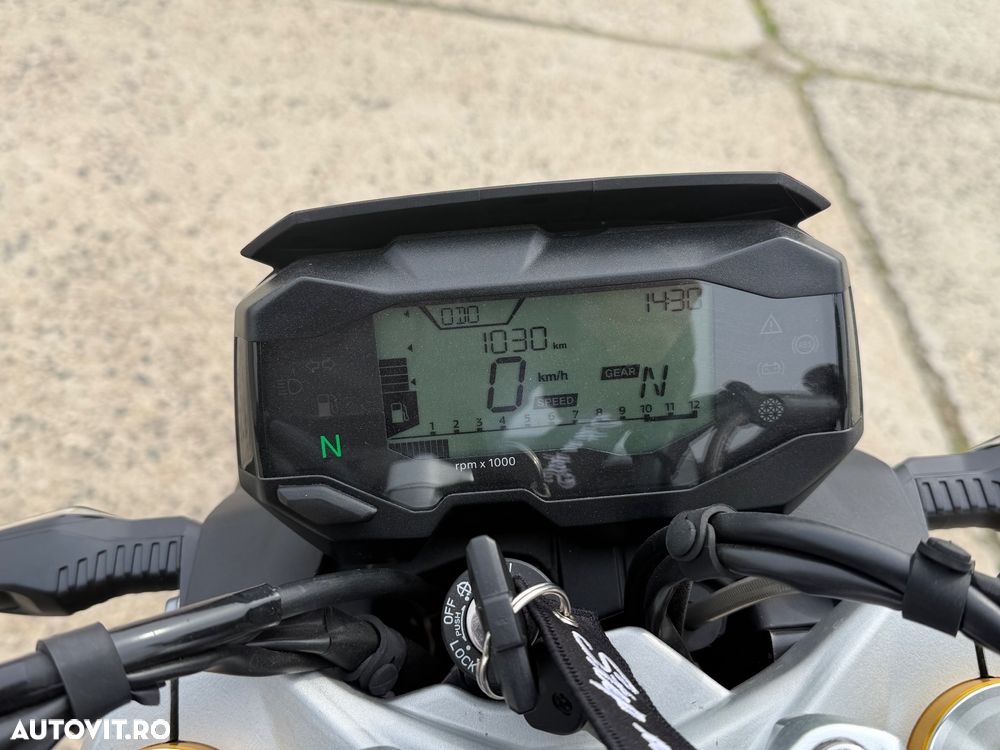 BMW G310R - 5