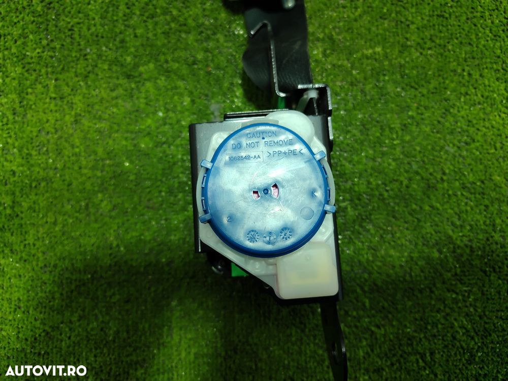 CENTURA SIGURANTA FATA STANGA MAZDA 6 SPORT D 2.2 DIESEL 2009 COD OEM 1063728 / HATCHBACK 2007-2012 - 4