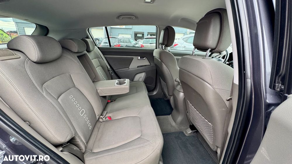Kia Sportage 2.0 DSL 6AT 4x4 Style - 7