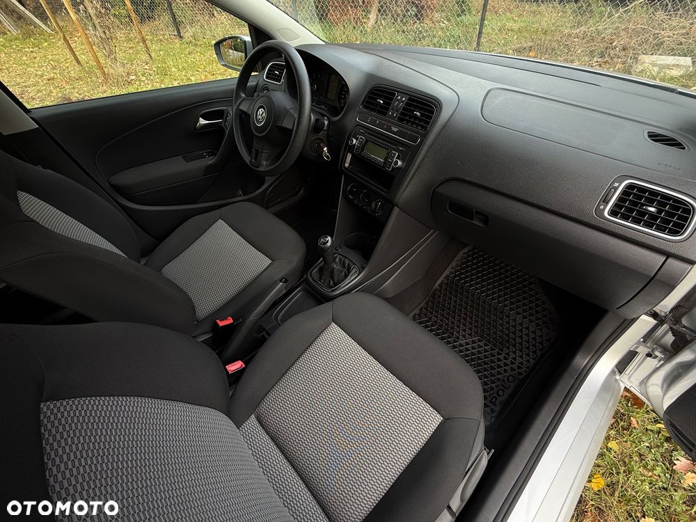 Volkswagen Polo - 24