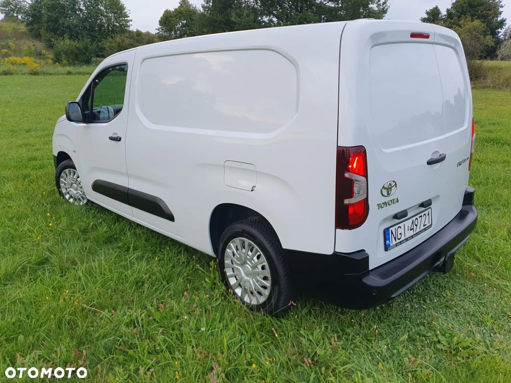 Toyota Proace City - 7