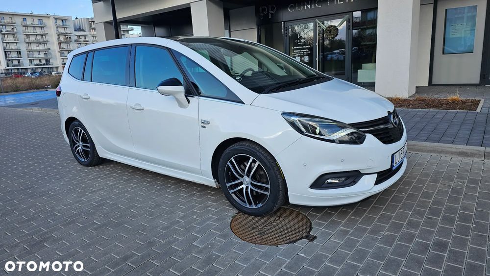 Opel Zafira Tourer 1.4 Turbo Automatik Sport - 2