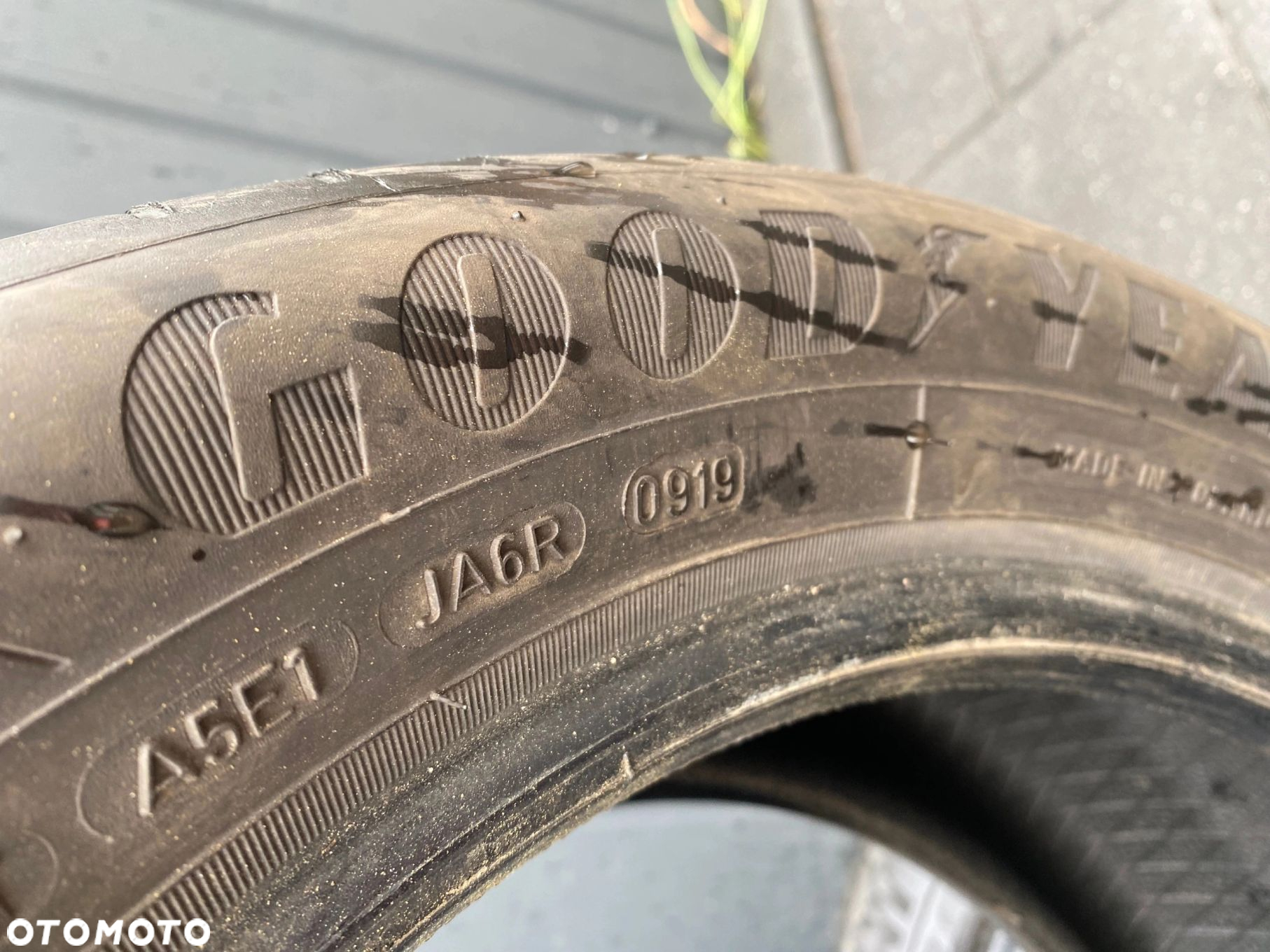 OPONY LATO LETNIE GOODYEAR EFFICIENTGRIP PERFORMANCE 205/55R17 95V - 5