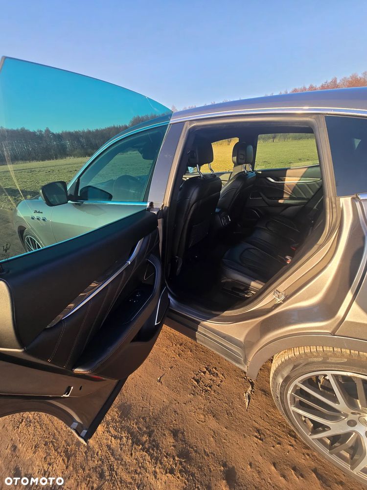 Maserati Levante Modena - 5