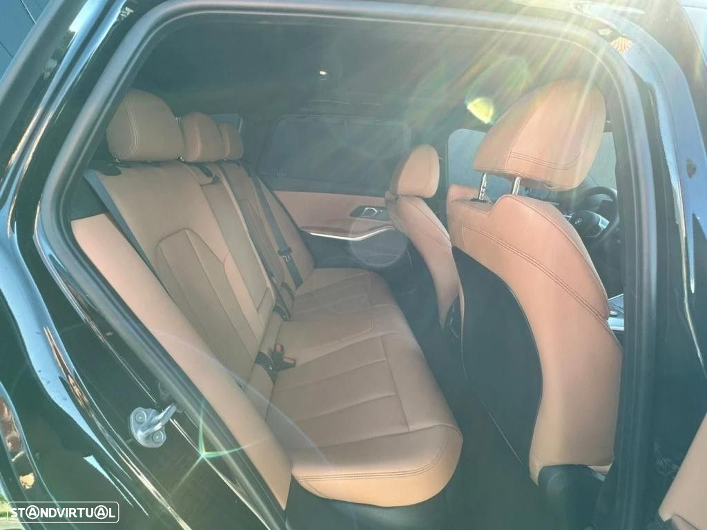 BMW 320 e Touring Aut. M Sport - 13