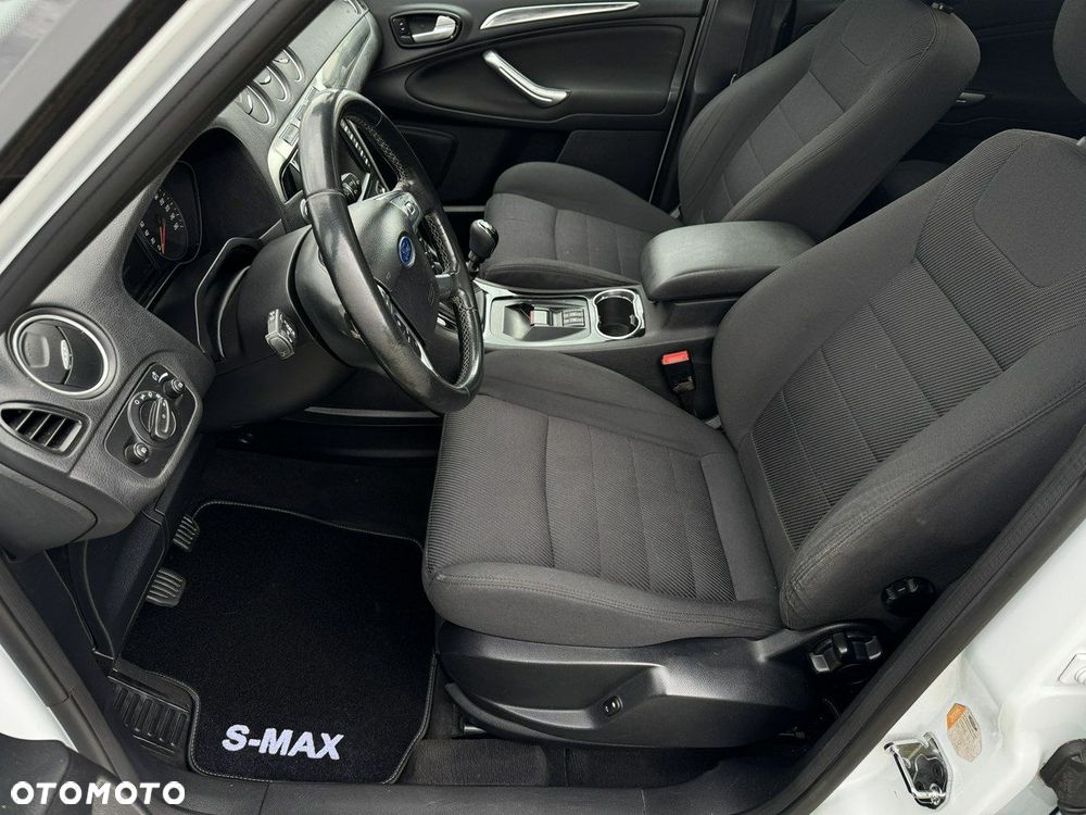 Ford S-Max 2.0 TDCi DPF Titanium - 18