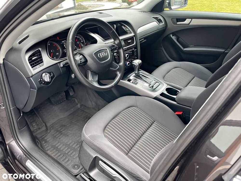 Audi A4 Avant 2.0 TDI DPF clean diesel multitronic Ambiente - 16