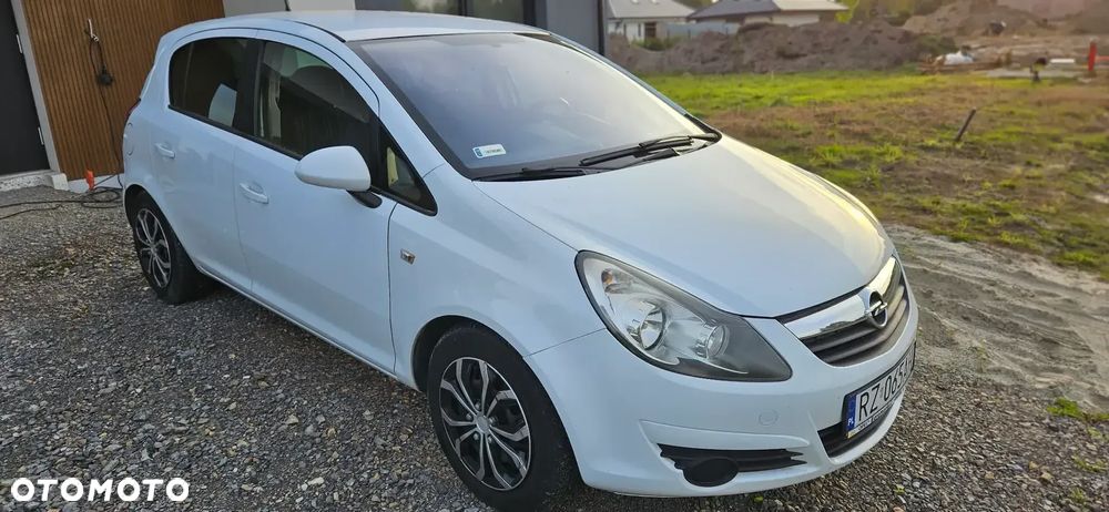 Opel Corsa - 1