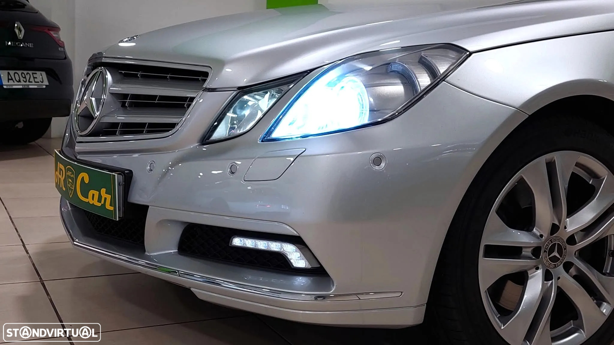 Mercedes-Benz E 350 CDi Avantgarde BlueEfficiency - 24