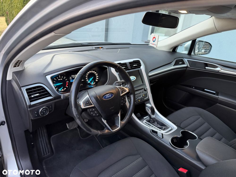 Ford Mondeo 2.0 TDCi Titanium PowerShift - 10