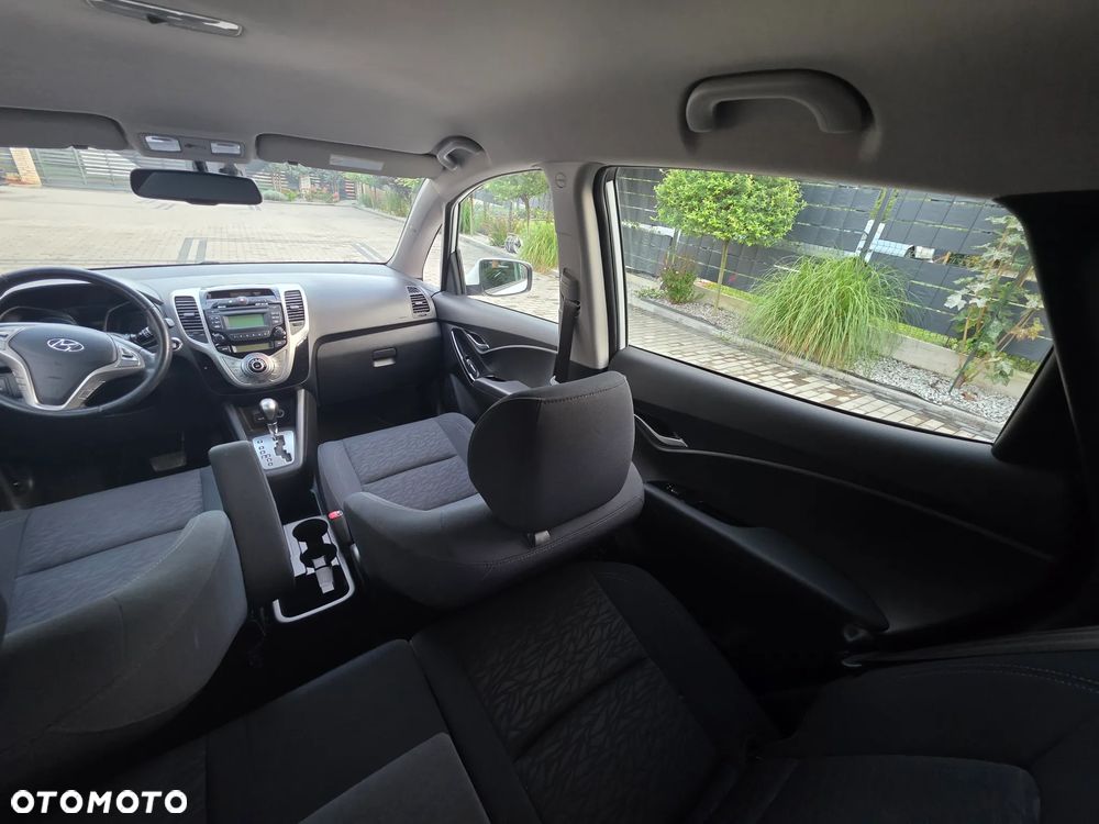 Hyundai ix20 1.6 Premium - 28