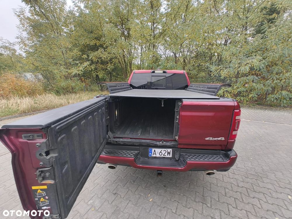 RAM 1500 5.7 Crew Cab Limited - 17