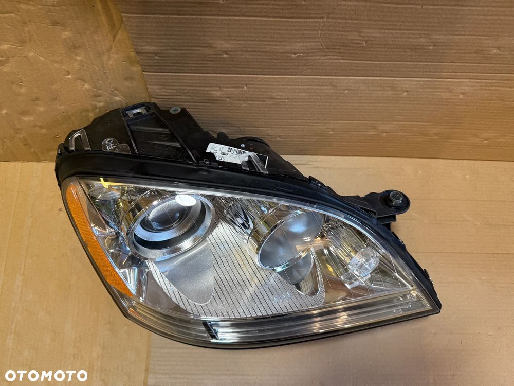 Lampa prawa Mercedes ML W164 A1648203861 USA JAK NOWA!! - 2