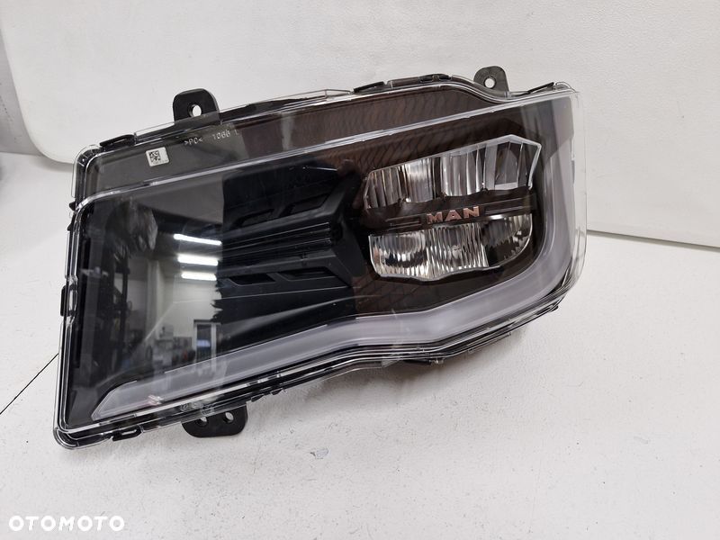 man tgx ii 2 lampa reflektor lewy przód led eu 36251016072 - 3