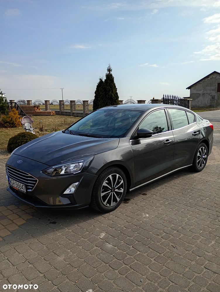 Ford Focus 1.0 EcoBoost Titanium Style - 9