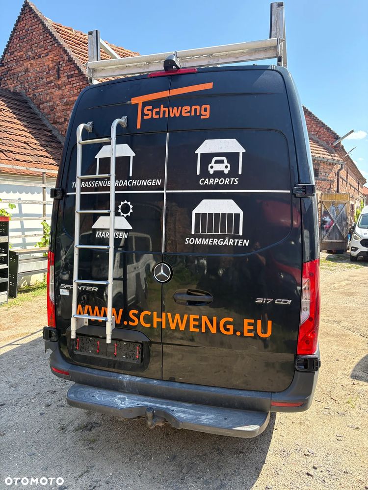 Mercedes-Benz Sprinter - 15