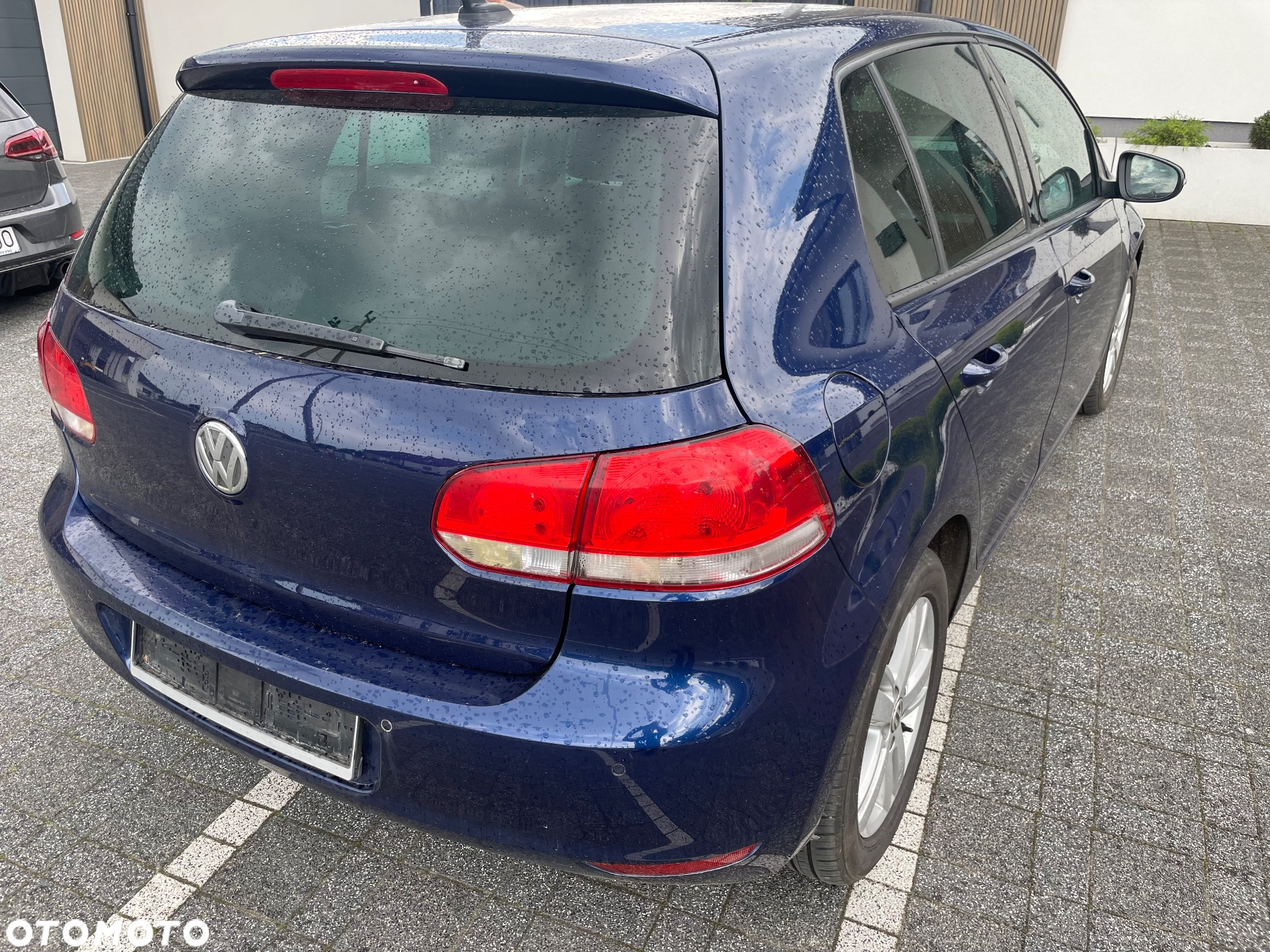 Volkswagen Golf 1.6 TDI DPF MATCH - 4