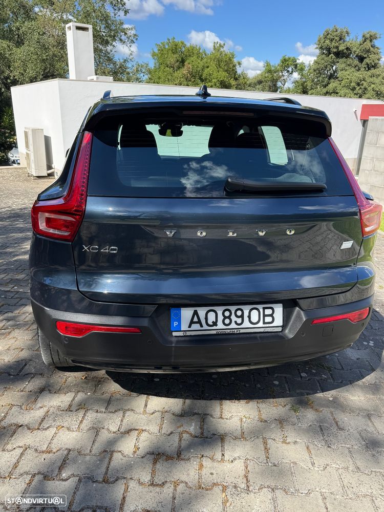 Volvo XC 40 Recharge Pro - 9