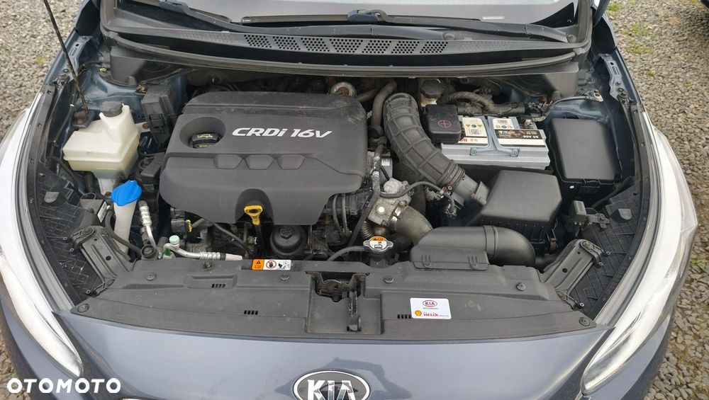 Kia Ceed - 28