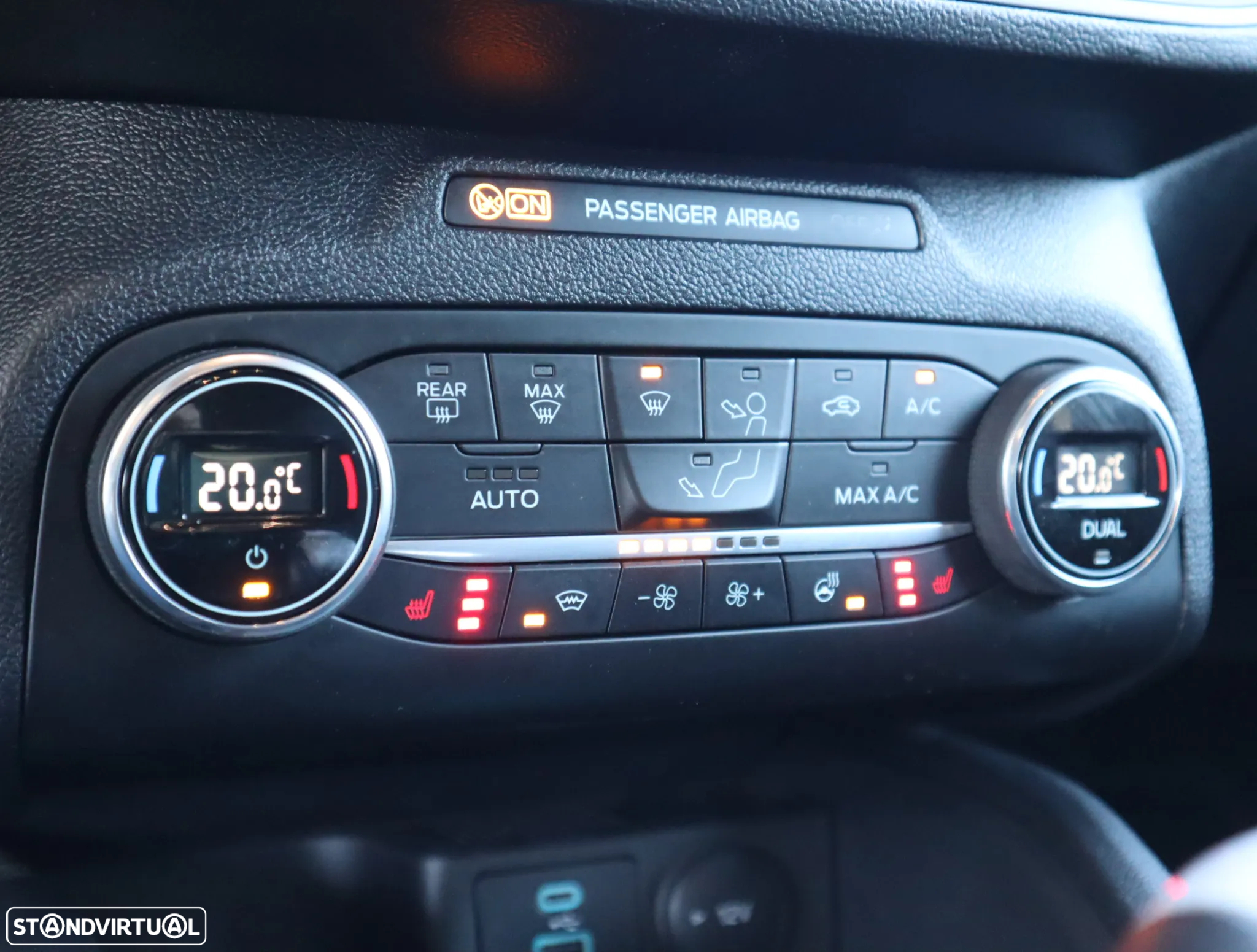 Ford Focus 1.0 EcoBoost MHEV ST-Line - 50