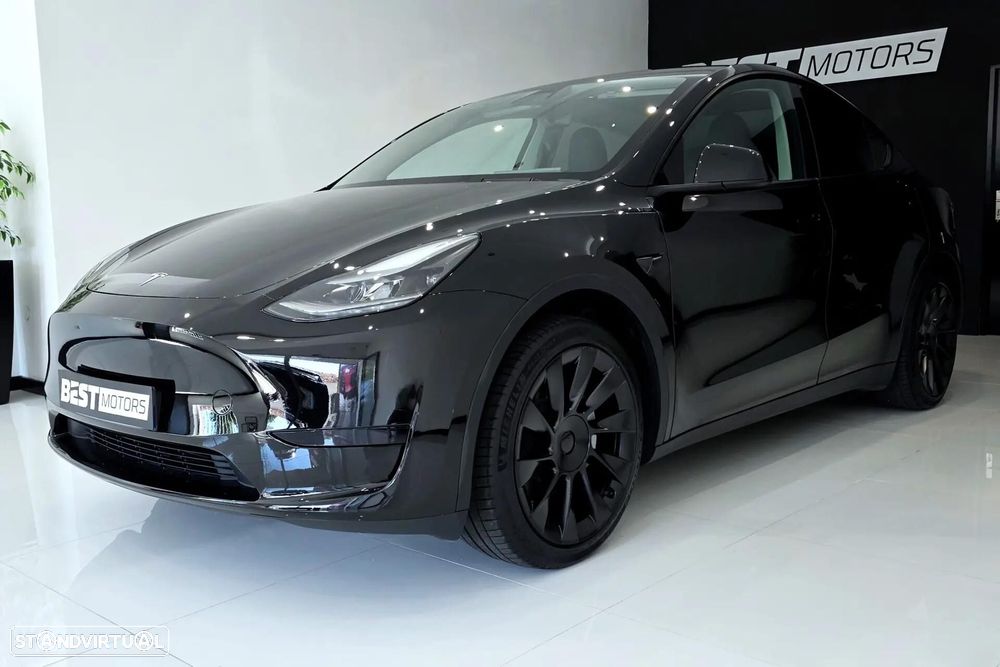 Tesla Model Y RWD - 4