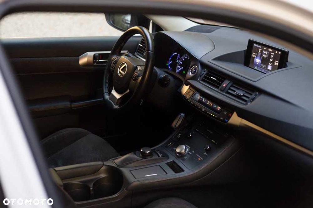 Lexus CT 200h Comfort - 15