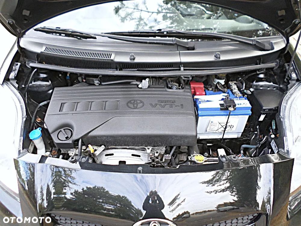 Toyota Yaris 1.33 VVT-i Executive - 31