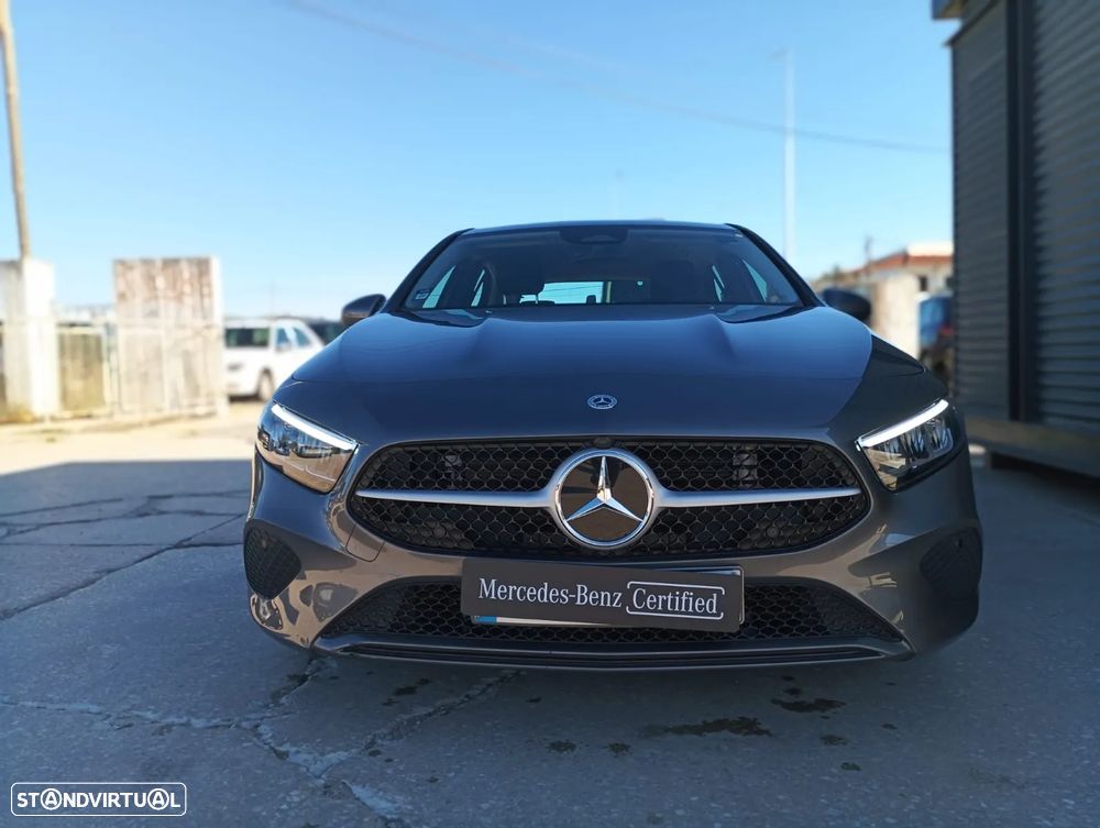 Mercedes-Benz A 200 7G-DCT - 12