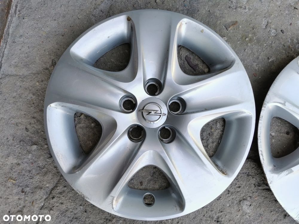 Opel Astra Zafira Meriva Kołpaki 16" 2 szt - 2