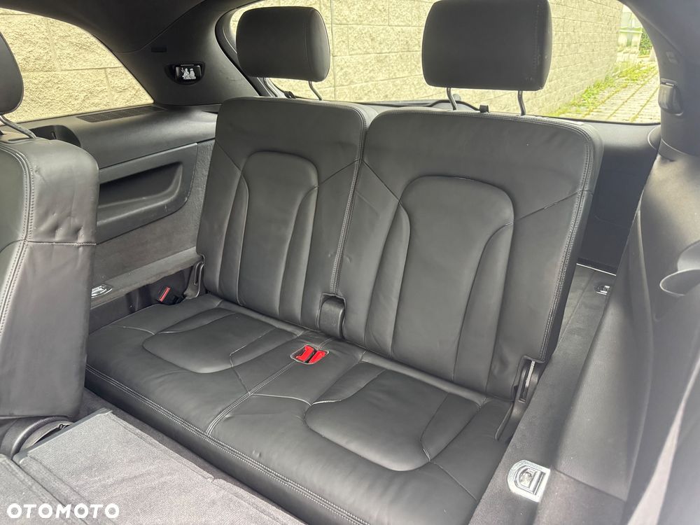 Audi Q7 3.0 TDI DPF Quattro Tiptronic - 24