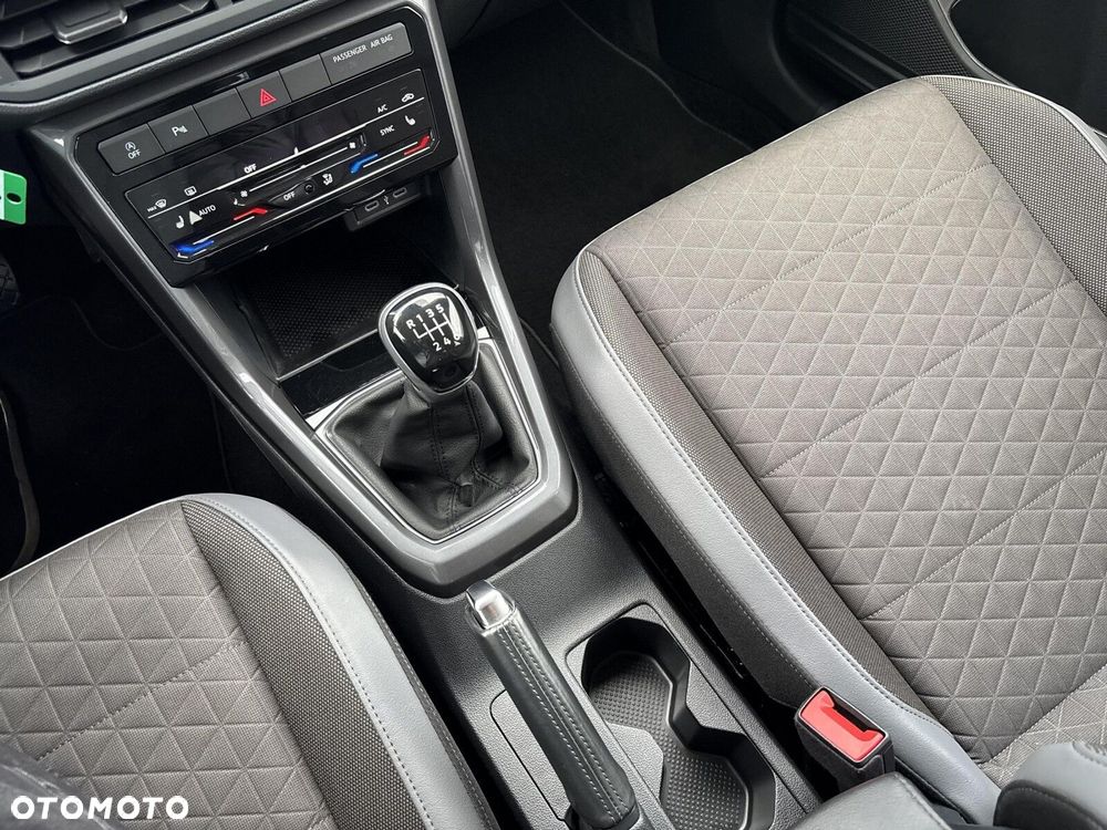 Volkswagen T-Cross 1.0 TSI Style - 17