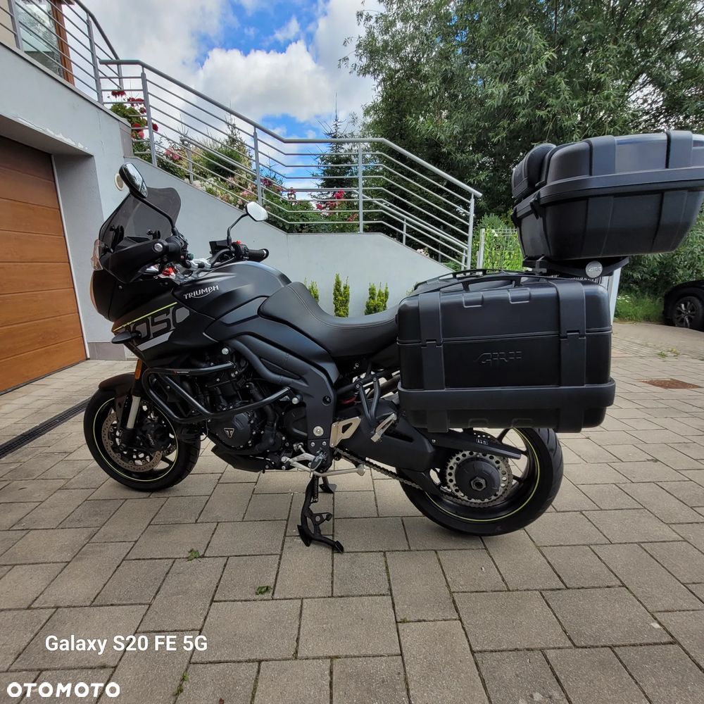 Triumph Tiger - 22