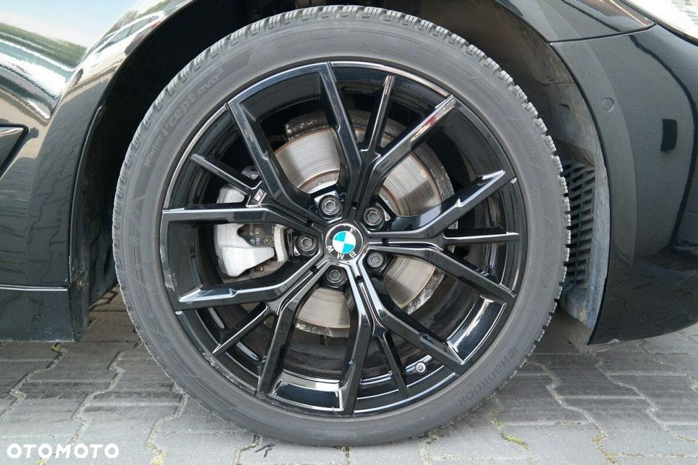 BMW Seria 5 - 36