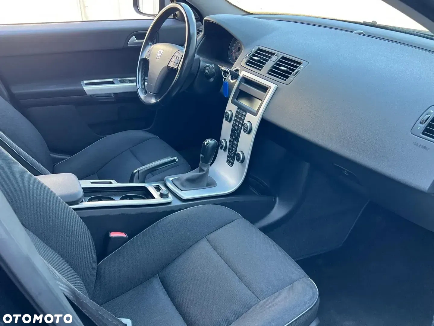 Volvo V50 D3 - 18