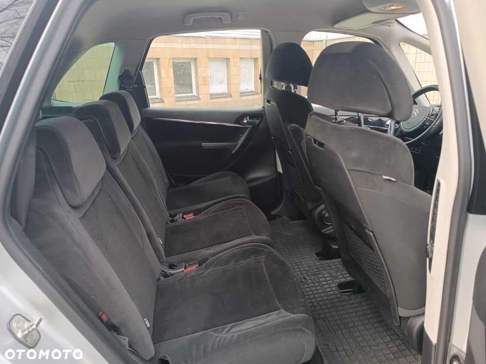 Citroën C4 Picasso 2.0 HDi FAP Exclusive - 13