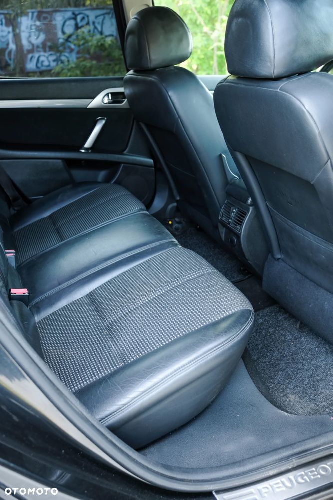 Peugeot 407 - 18