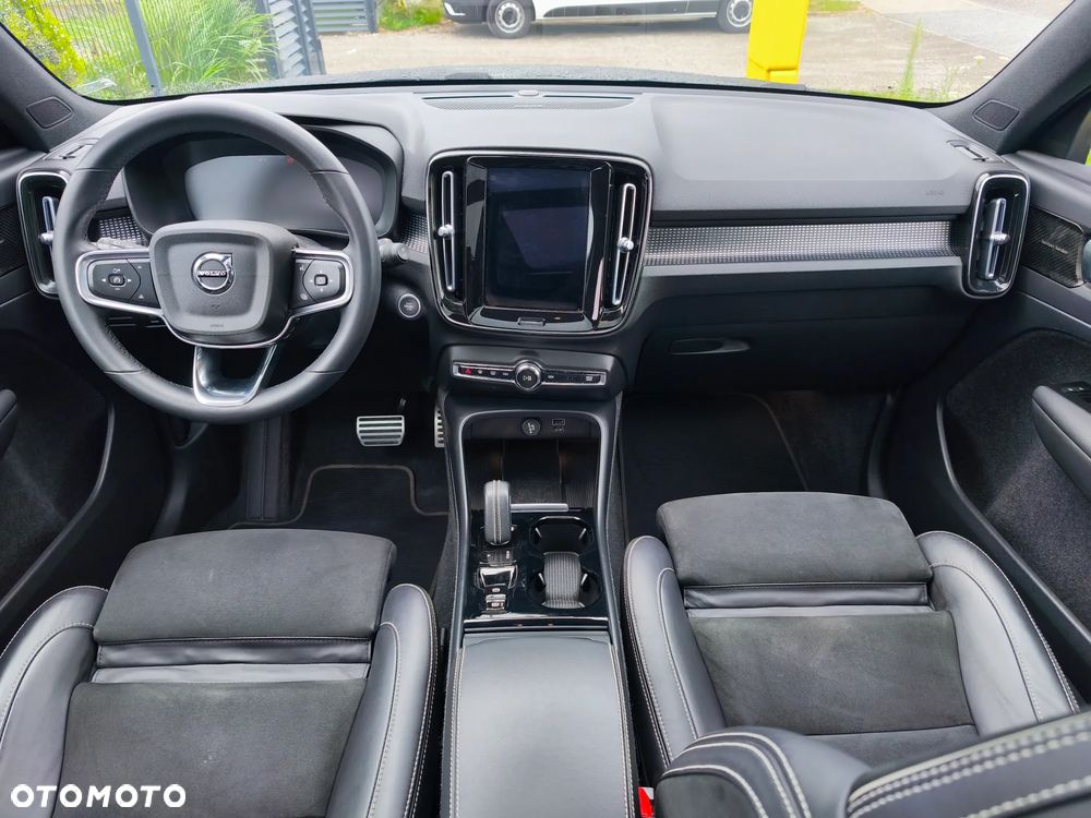 Volvo XC 40 B4 B R-Design - 6