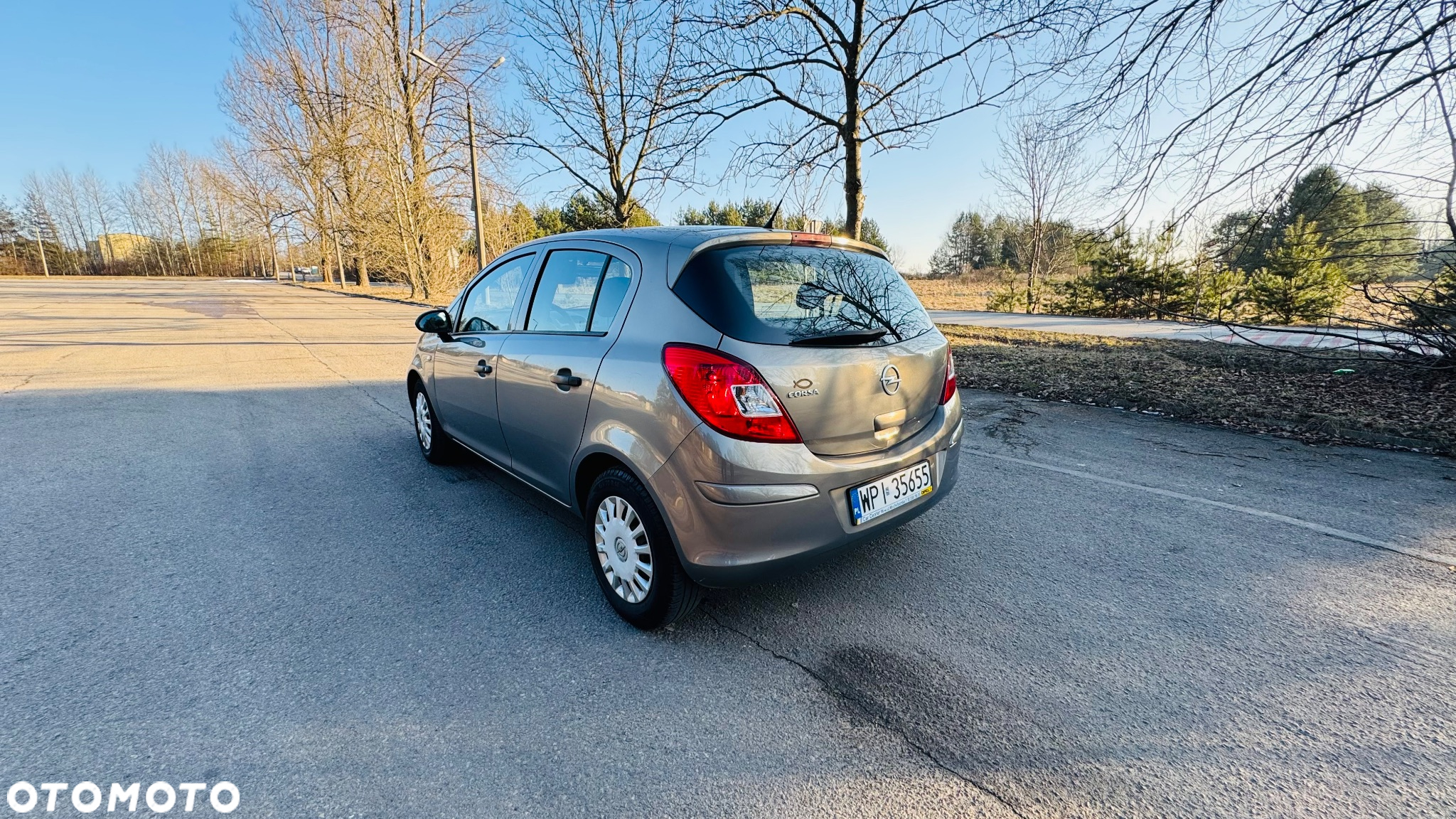 Opel Corsa 1.2 16V Edition / Active - 38