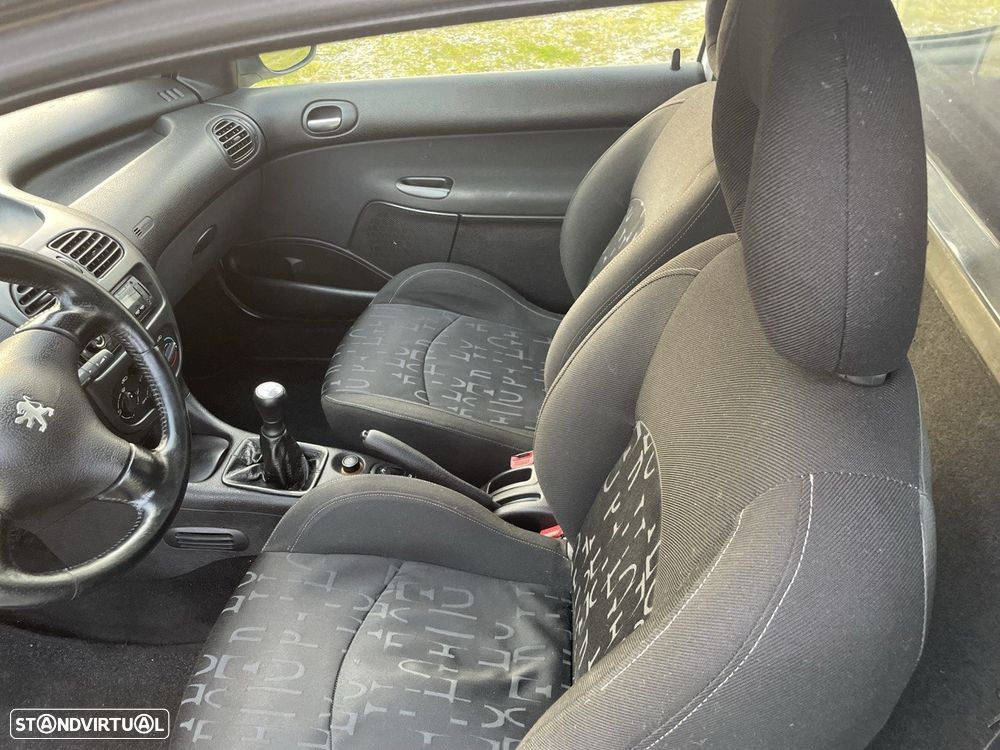 Peugeot 206 2.0 HDi XS - 6