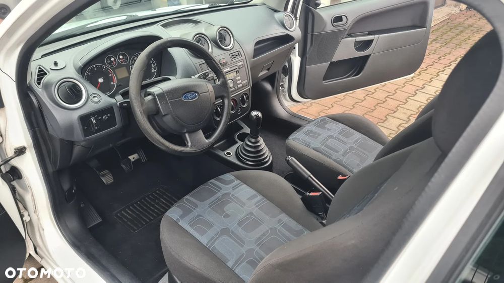Ford Fiesta 1.4 TDCi - 5