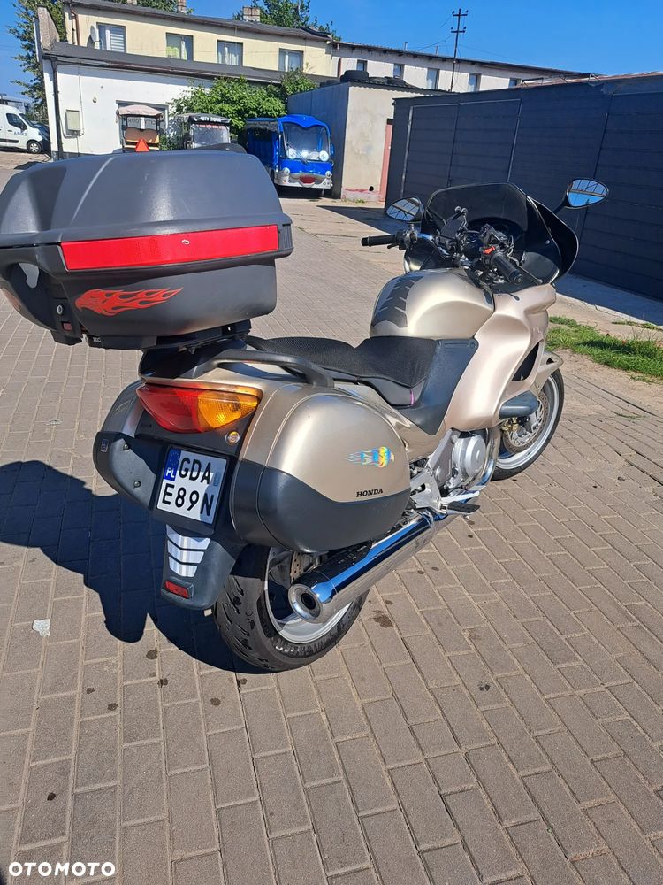 Honda NTV - 4