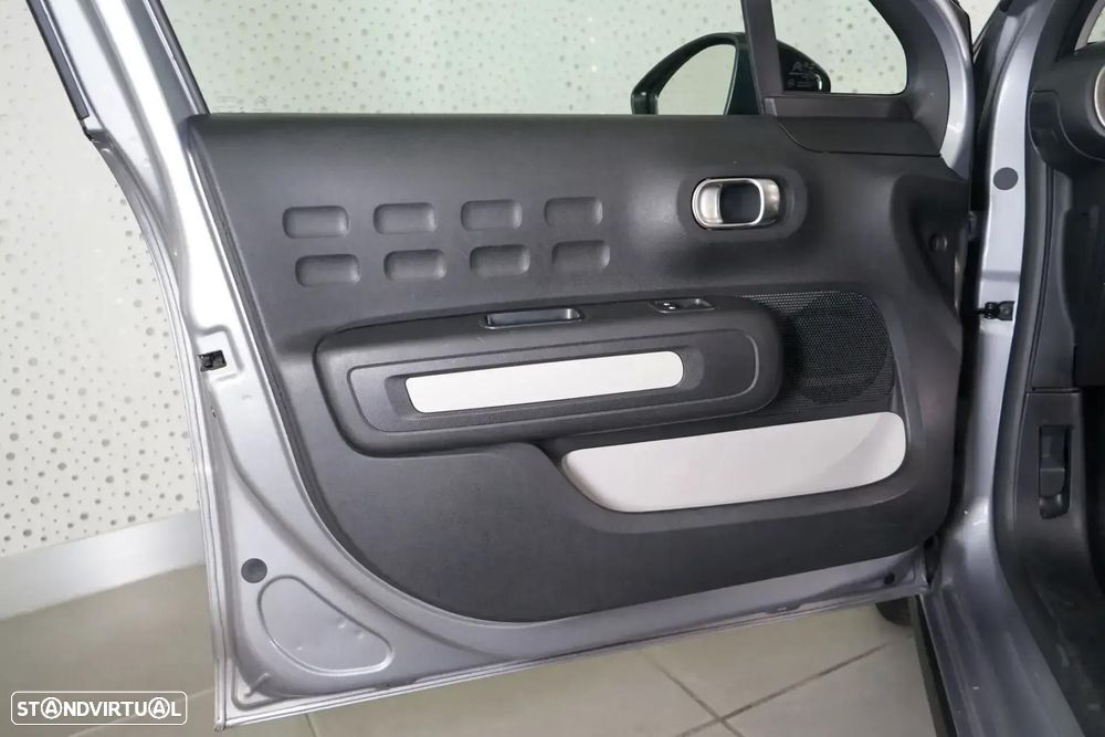 Citroën C3 1.2 PureTech Plus - 17
